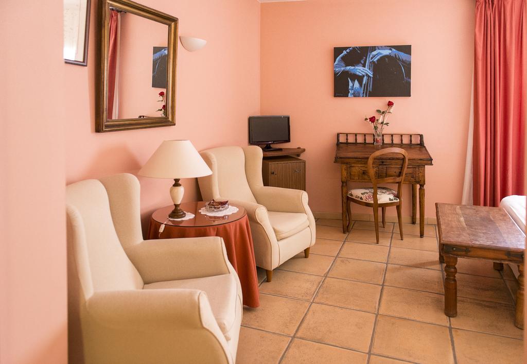 Hotel Can Ceret Sant Pere Pescador Exteriör bild